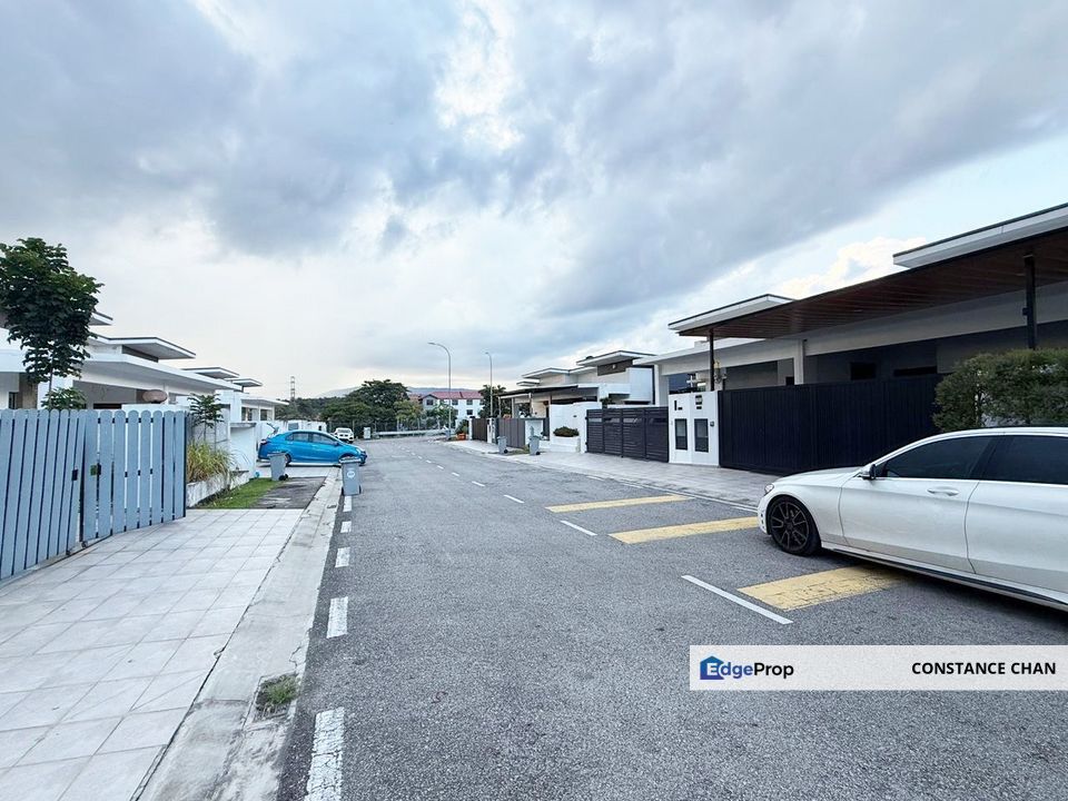 Taman Hijauan Senai Single Storey Semi D House 36x85 Gated Guarded, Johor, Senai