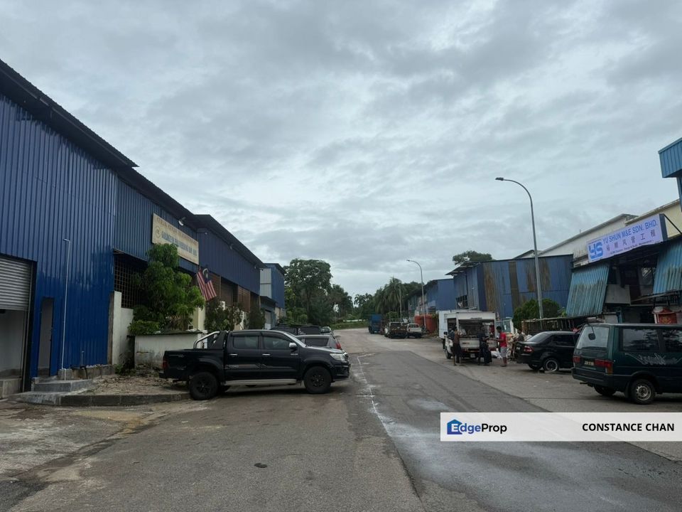 Kawasan Perindustrian Kota Puteri 1.5 Storey Terraced Factory For Sale ...