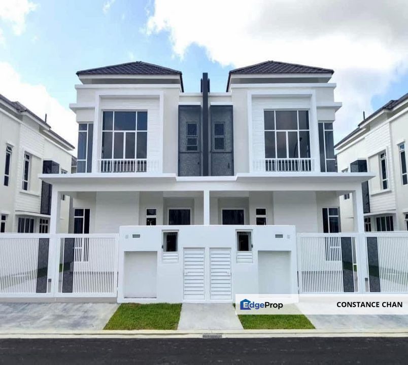 Taman Setia Tropika 10 Palmyra Sanctuary Double Storey Cluster House 32x70, Johor, Setia Tropika