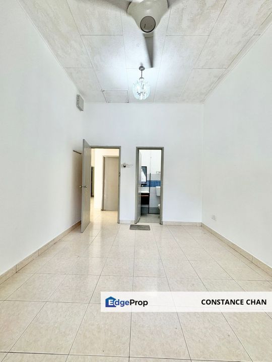 Taman Kempas Indah Single Storey Terrace House 22x70 Newly Paint, Johor, Johor Bahru