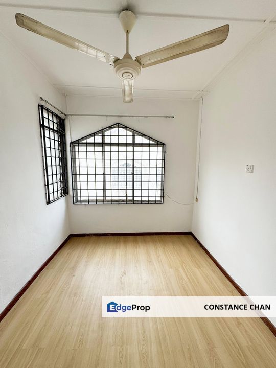 Taman Mesra, Saleng, Senai Double Storey Terrace House, Renovated Unit, FULL LOAN, End Lot, Johor, Senai