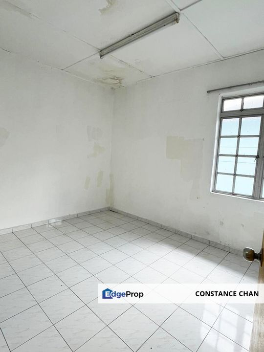 Taman Muhibbah Double Storey Terrace House @ Kulai, Jalan Bunga Kertas, Johor, Kulai