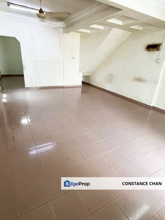 Taman Muhibbah Double Storey Terrace House @ Kulai, Jalan Bunga Kertas, Johor, Kulai