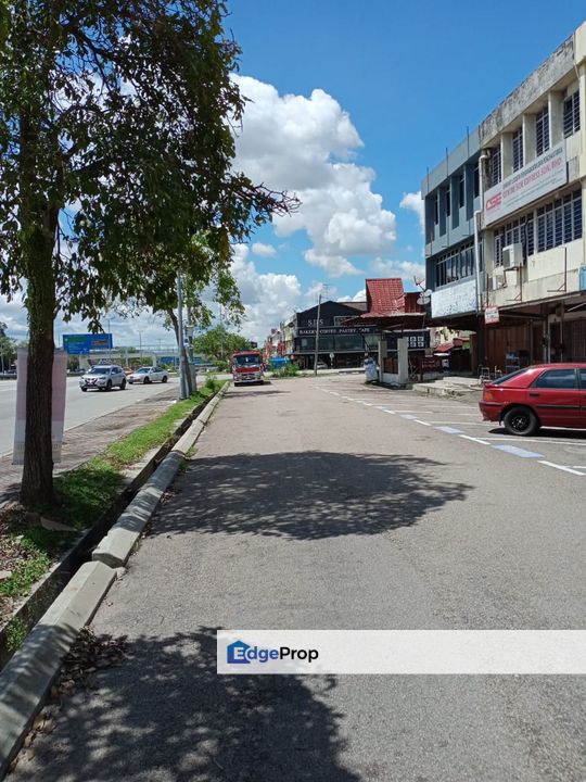 Taman Perling 3 Storey Shoplot, Facing Main Road for Sale @RM1,390,000 ...