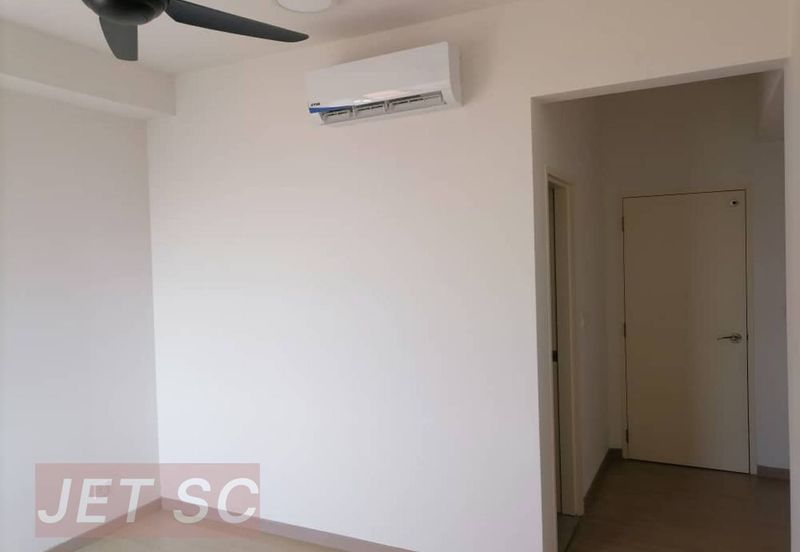 Adria Residence @ Gravit8