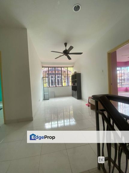 Aman Perdana Klang Double Storey Semi D , Selangor, Klang