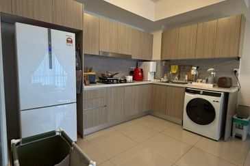 Gravit8 @ Klang South