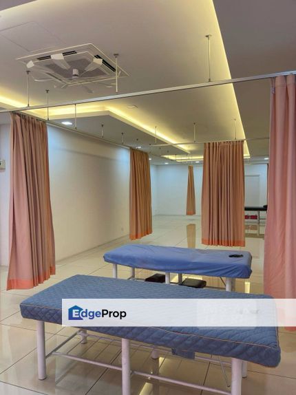 Bandar Parkland Facing Main Road Renovated First Floor Shoplot , Selangor, Klang