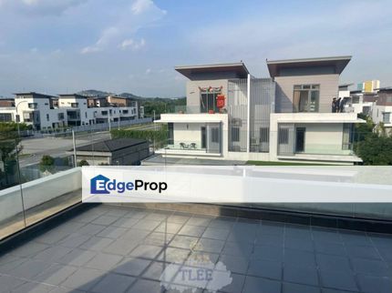 Alam Kemuning Brand New Broadleaf Residence Triple Storey Semi D , Selangor, Klang
