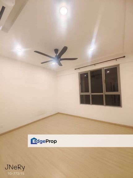Nordica Gravit8 Kota Bayuemas Partial Furnished Unit , Selangor, Klang