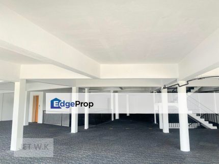 Persiaran Sultan Ibrahim Facing Main Road Triple Storey Shoplot , Selangor, Klang