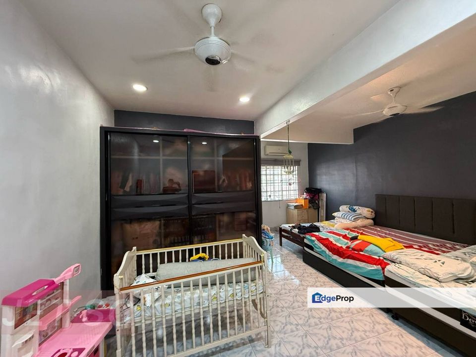 Klang Utama 18x55 Fully Renovated Double Storey House , Selangor, Klang