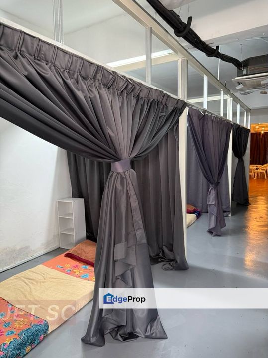 Taman Bayu Perdana Klang Facing Main Road 4 Storey Shop Office , Selangor, Klang