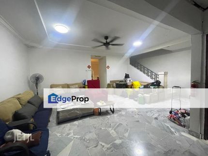 Subang Jaya UEP Partial Furnished Double Storey House , Selangor, Subang Jaya