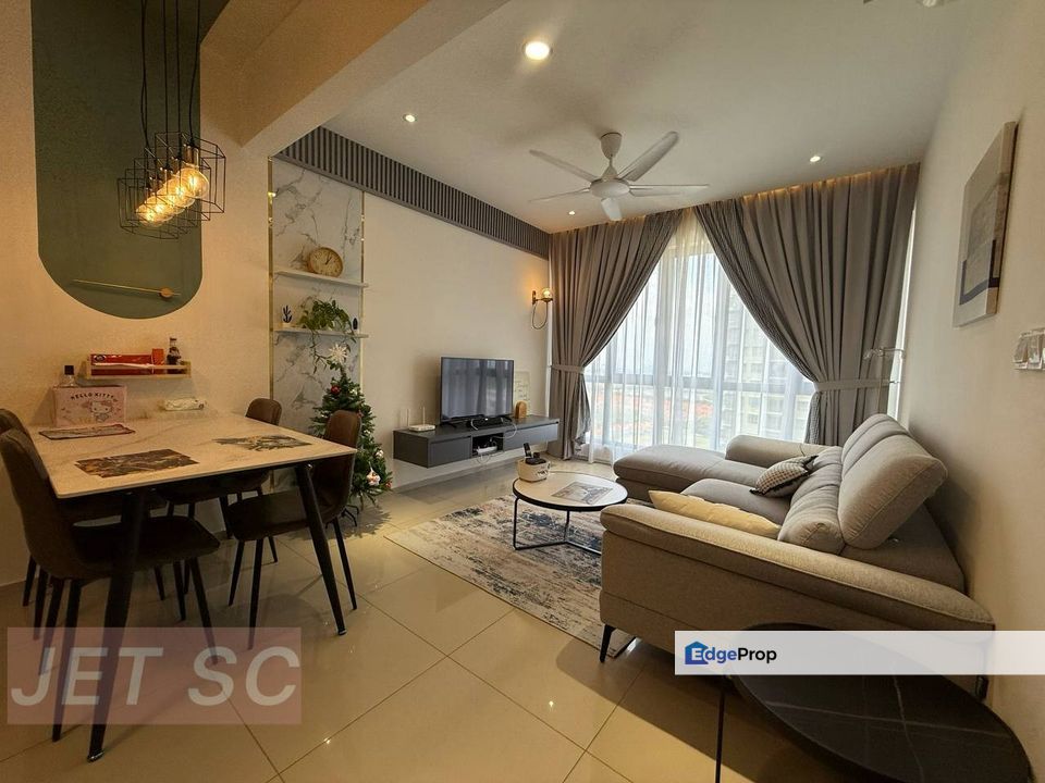 Gravit8 Modern Design Renovated Fully Furnished Unit , Selangor, Klang
