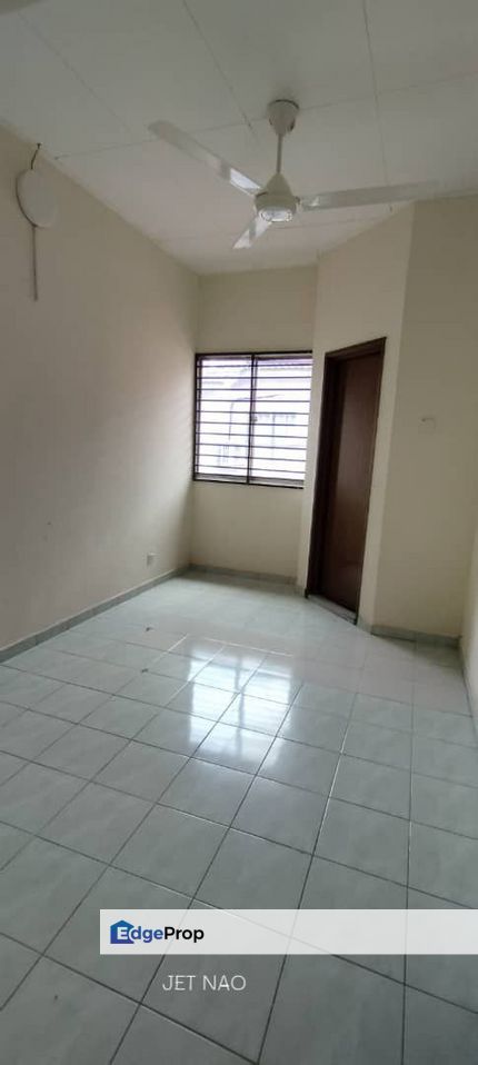 Taman Sentosa Klang 18x60 Double Storey House , Selangor, Klang