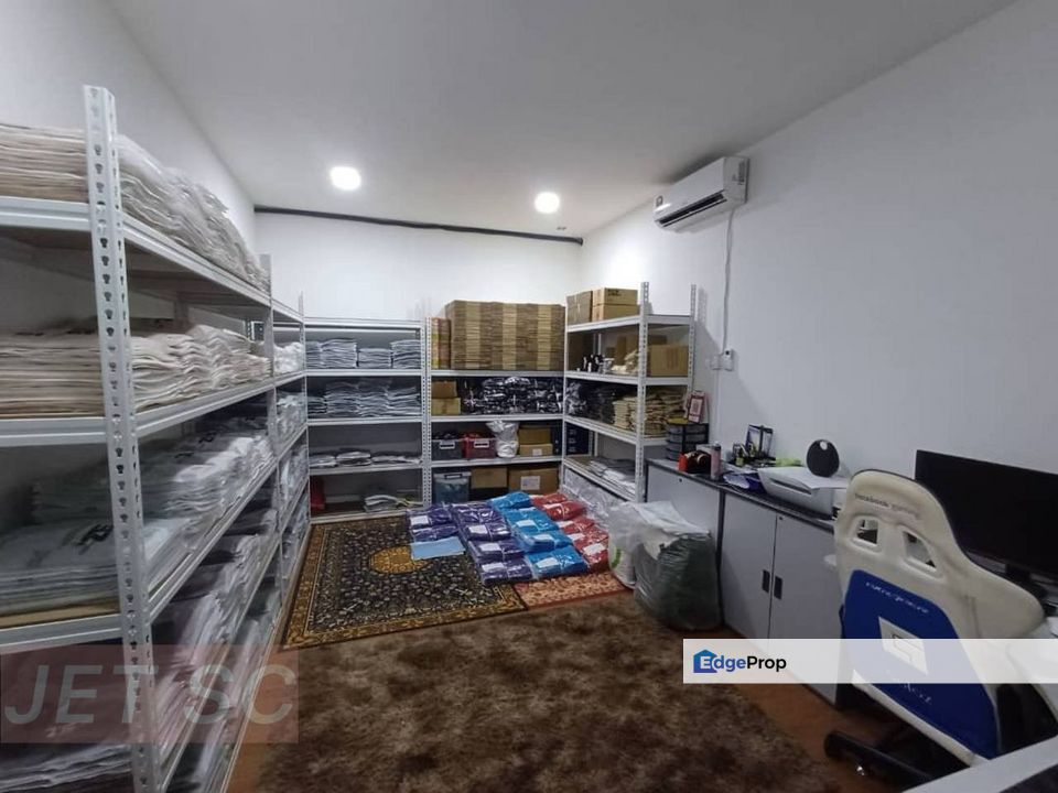 Bayu Tinggi Partial Furnished Shop Office , Selangor, Klang