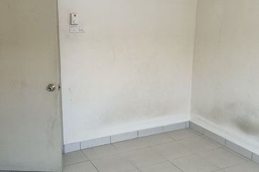 Pangsapuri Akasia, Bandar Botanic