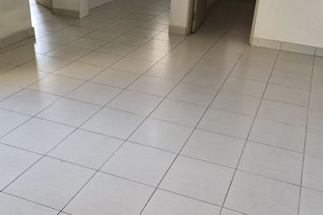 Pangsapuri Akasia, Bandar Botanic