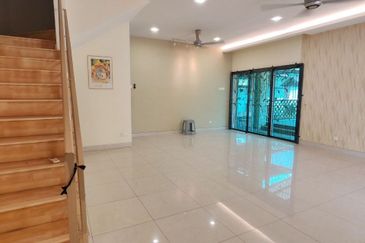 Jalan Setia Perdana BB U13/BD