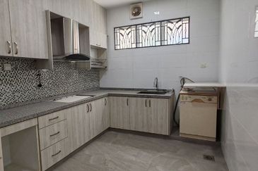 Jalan Setia Perdana BB U13/BD