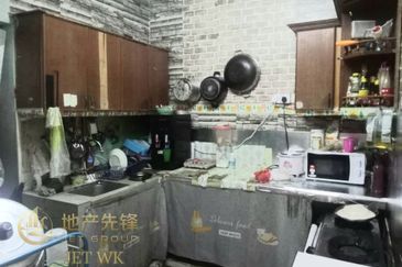 Bukit Tinggi 2 Apartment