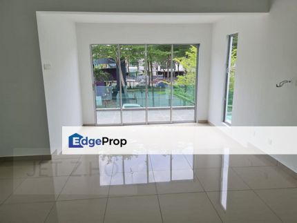 Bandar Parkland Klang Fully Renovated Double Storey Cluster Semi D , Selangor, Klang