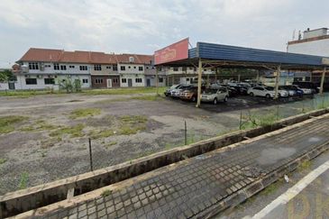 Persiaran Raja Muda Musa, Pelabuhan Klang
