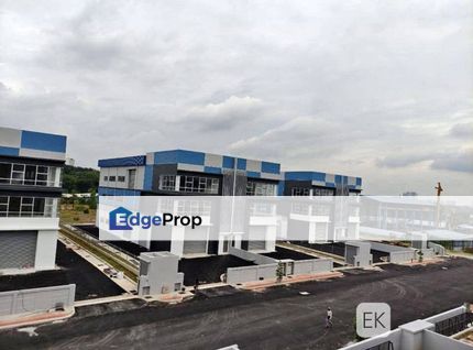 Balakong Selesa Jaya Seri Kembangan 2.5 Storey Factory , Selangor, Balakong