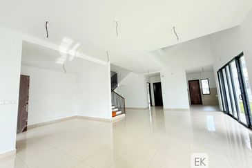 Elmina Green The Eighth @ City of Elmina