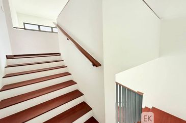 Elmina Green The Eighth @ City of Elmina