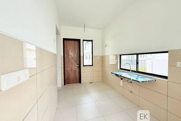 Elmina Green The Eighth @ City of Elmina