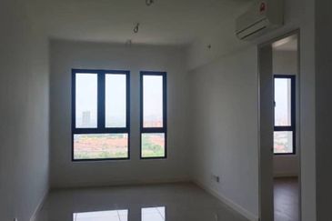 THE PULSE RESIDENCE & THE PULSE