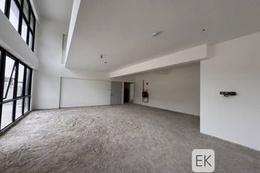 Elmina Business Park