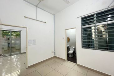 Taman Ehsan Jaya, Pendamaran