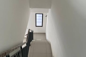 Robin @ Bandar Rimbayu