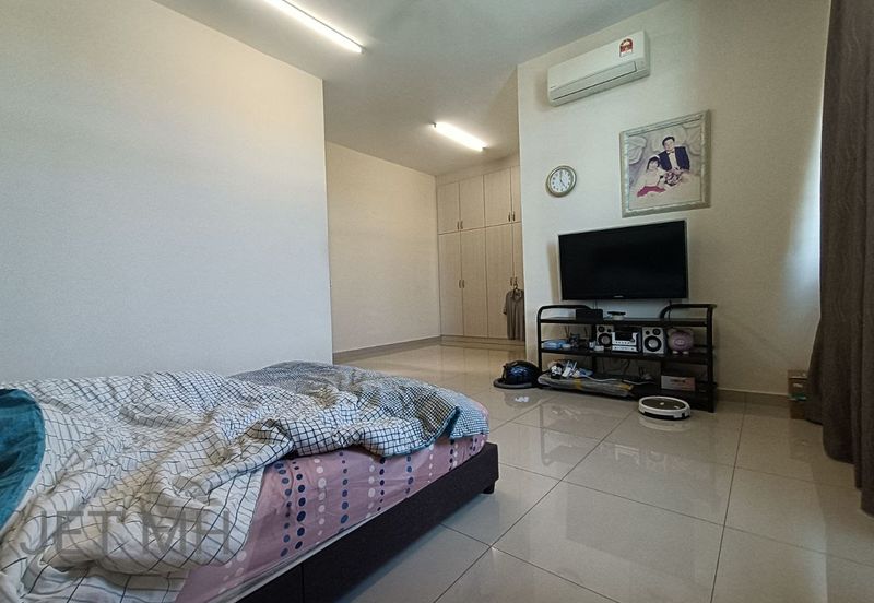 Scarlet @ Bandar Rimbayu