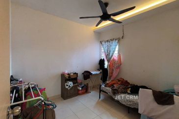 De Bayu Apartment @ Setia Alam