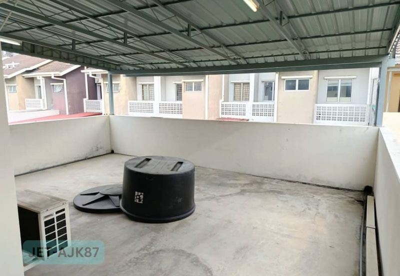 Saron @Bandar Bukit Raja