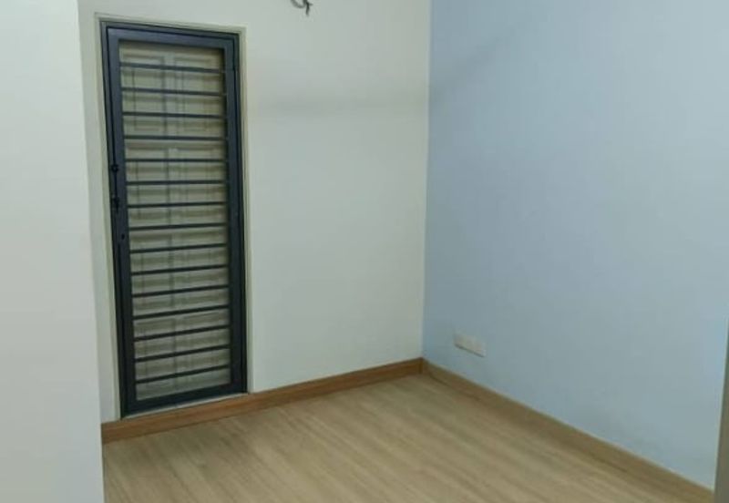 Saron @Bandar Bukit Raja