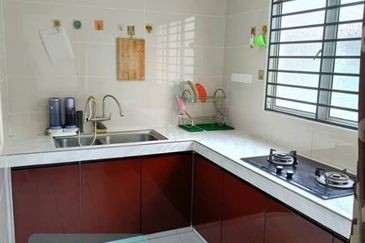 Saron @Bandar Bukit Raja