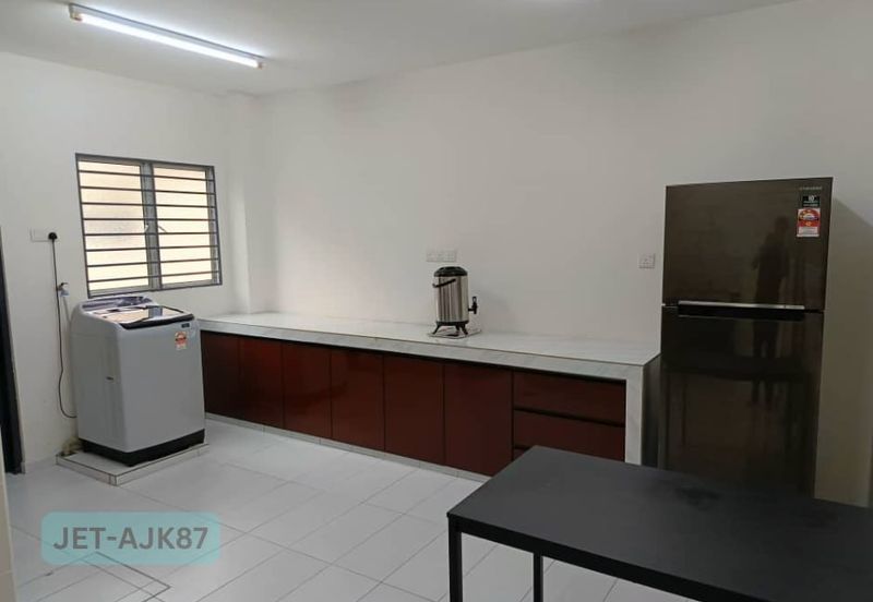 Saron @Bandar Bukit Raja