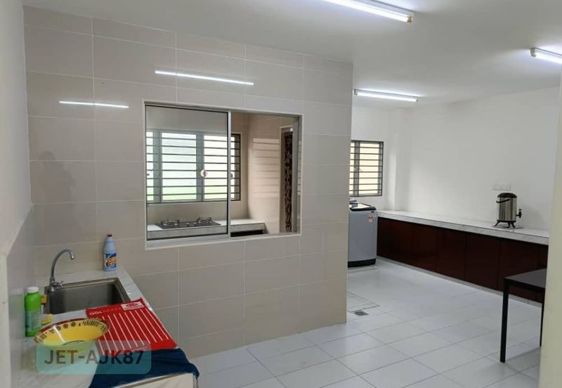 Saron @Bandar Bukit Raja