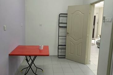 Saron @Bandar Bukit Raja