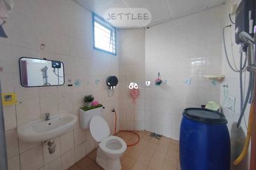 Port Klang (Pelabuhan Klang)