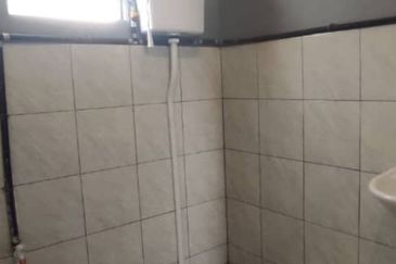 Jalan Bukit Kemuning