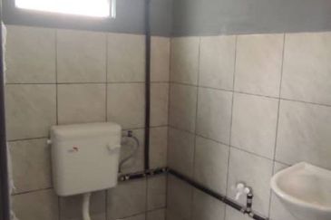 Jalan Bukit Kemuning