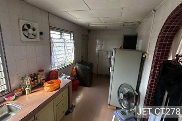 Port Klang (Pelabuhan Klang)