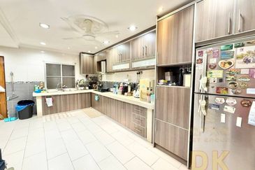 Taman Teluk Gedung Indah