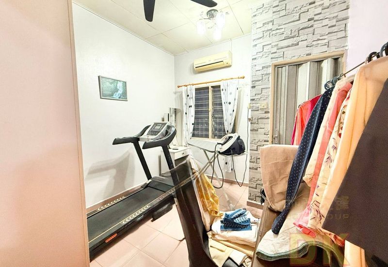 Taman Teluk Gedung Indah